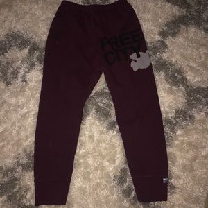 BRAND NEW FREE CITY SWEATPANTS MAROON